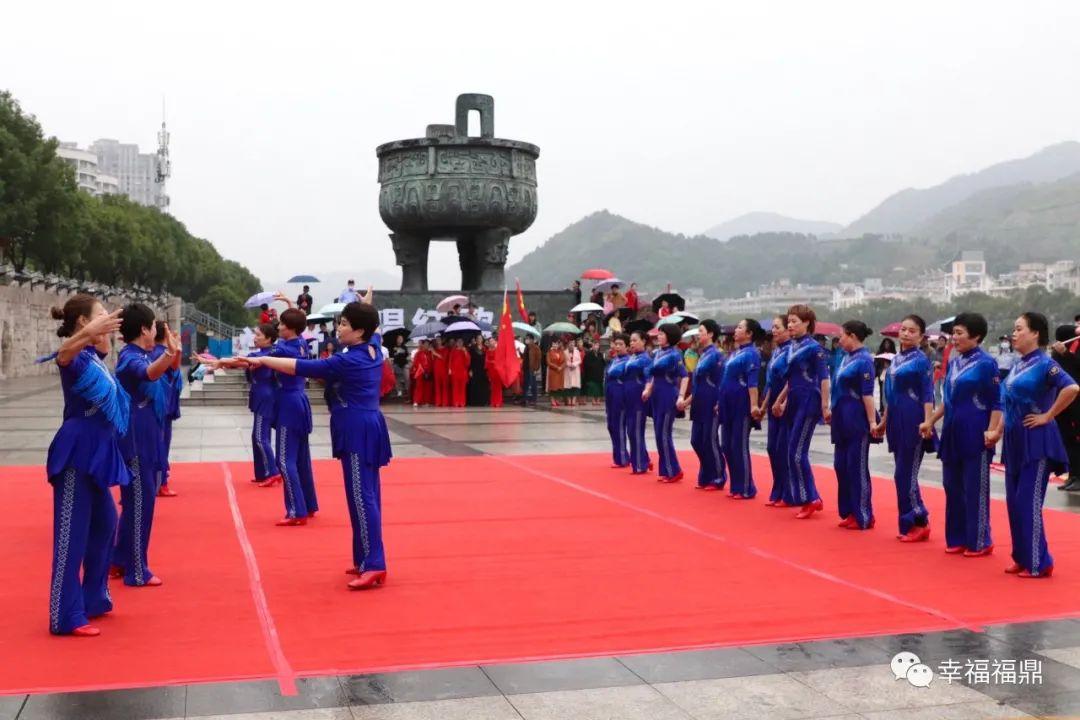 最新水兵舞串燒,最新水兵舞串燒，舞動海洋的力量與藝術(shù)