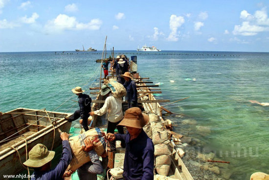 南海填島最新動態(tài)，持續(xù)發(fā)展與挑戰(zhàn)并存